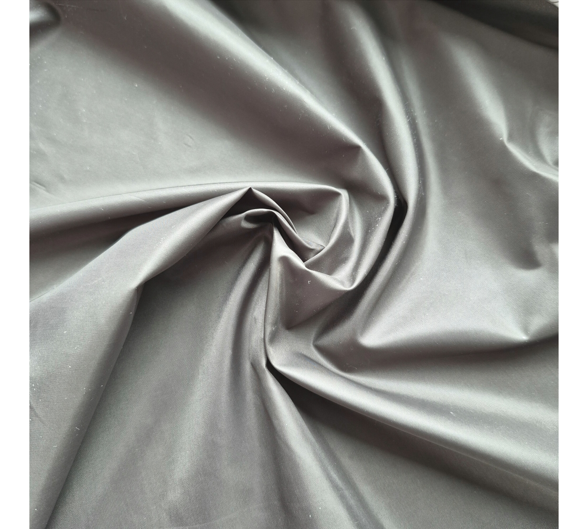 Puffer scarf with 2 pockets. Warm blanket-shawl