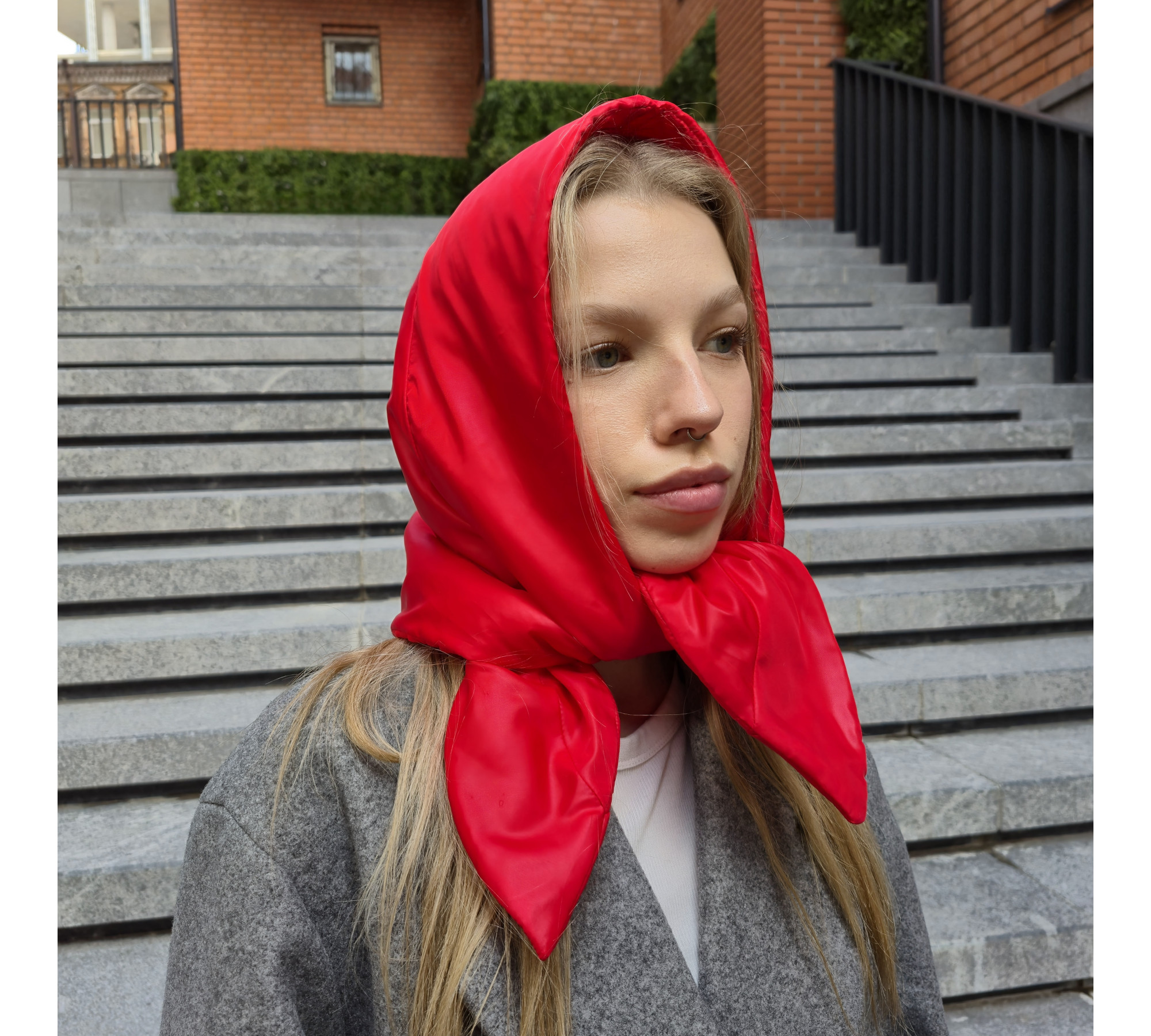 Hood scarf puffer. Warm quilted kerchief.