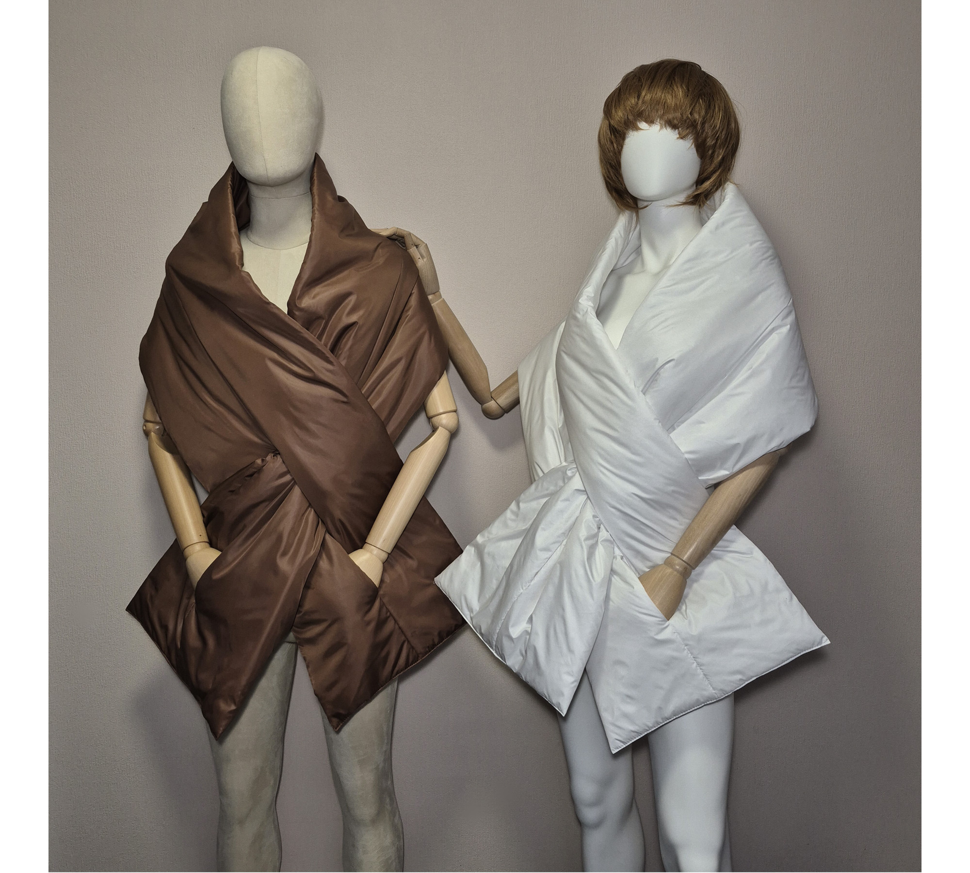 Puffer scarf with 2 pockets. Warm blanket-shawl