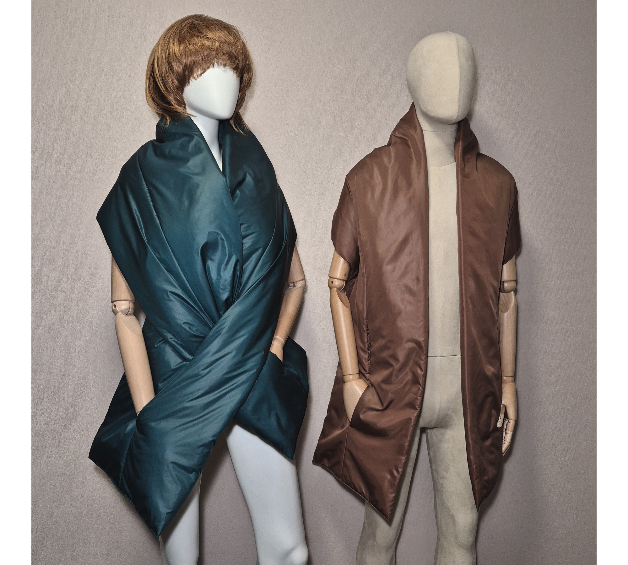 Puffer scarf with 2 pockets. Warm winter shawl