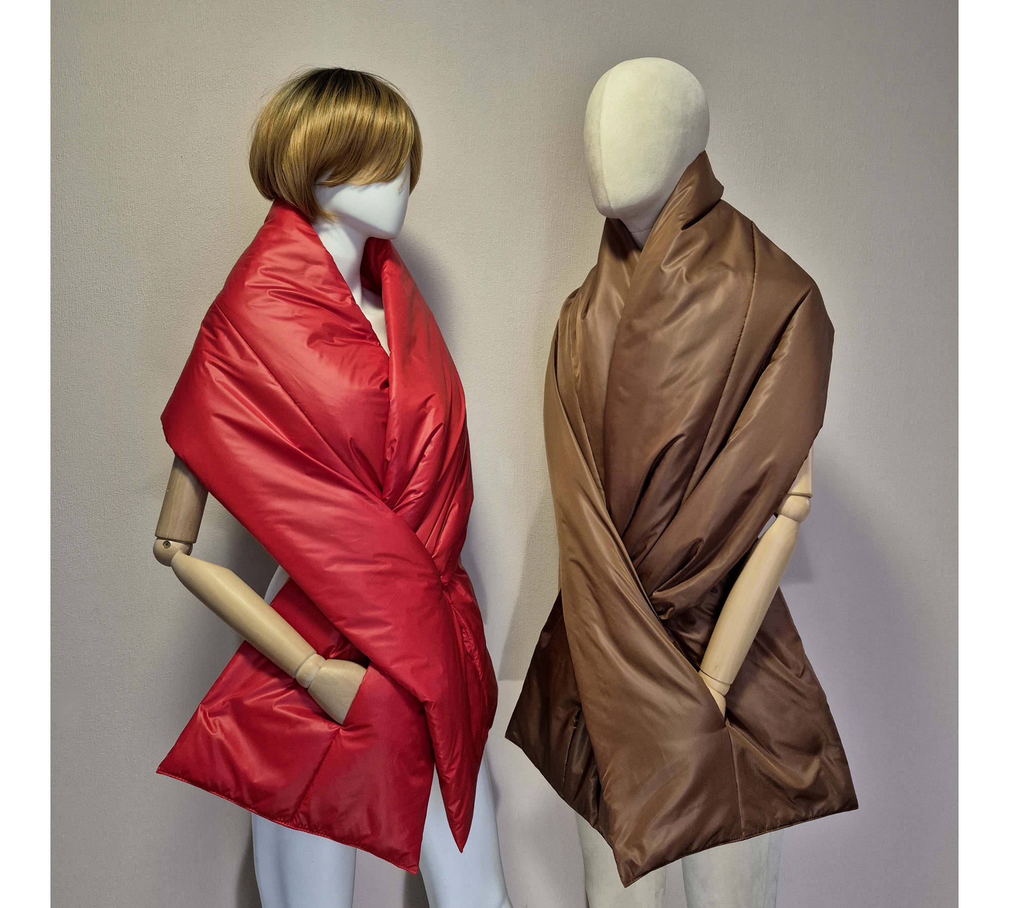 Puffer scarf with 2 pockets. Warm winter shawl