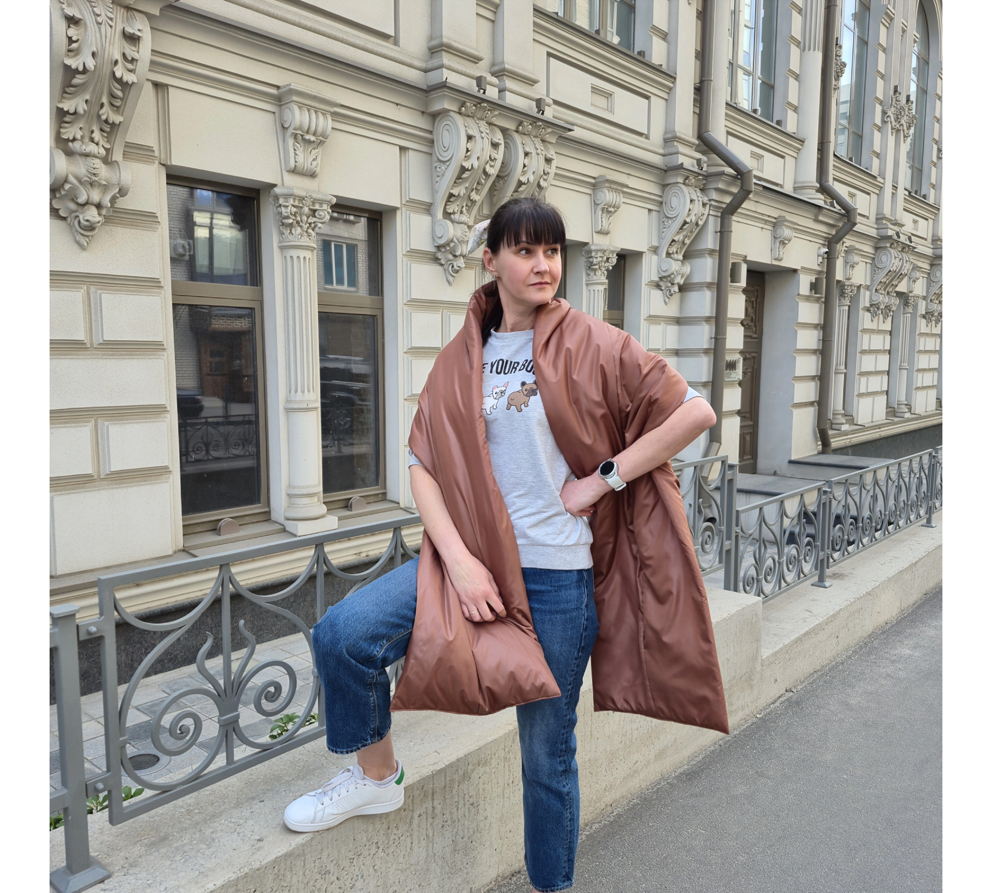 Puffer scarf with 2 pockets. Warm blanket-shawl