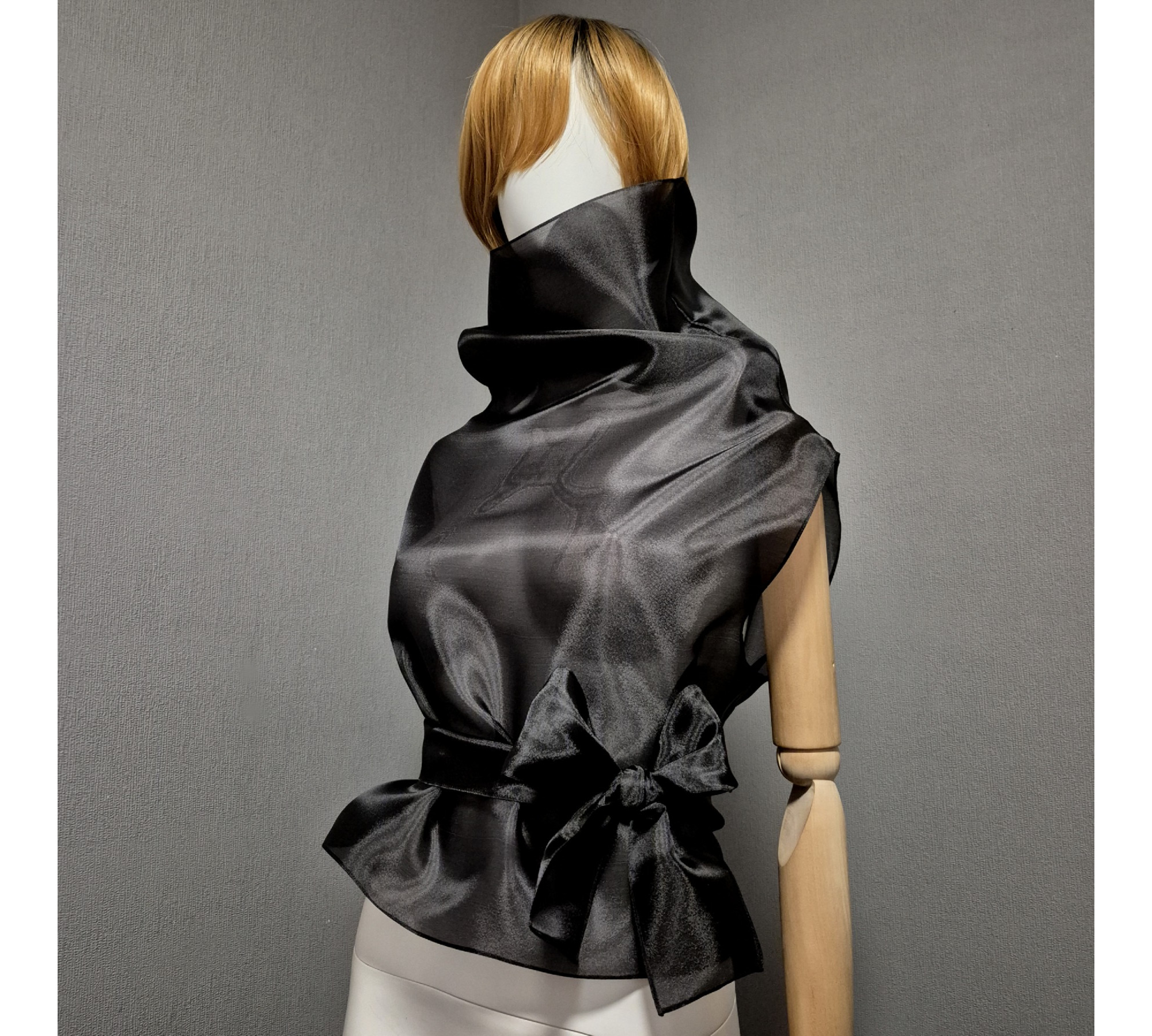 Black gothic style belted blouse a high neck, made of translucent organza. Black gothic style belted blouse a high neck, made of translucent organza.