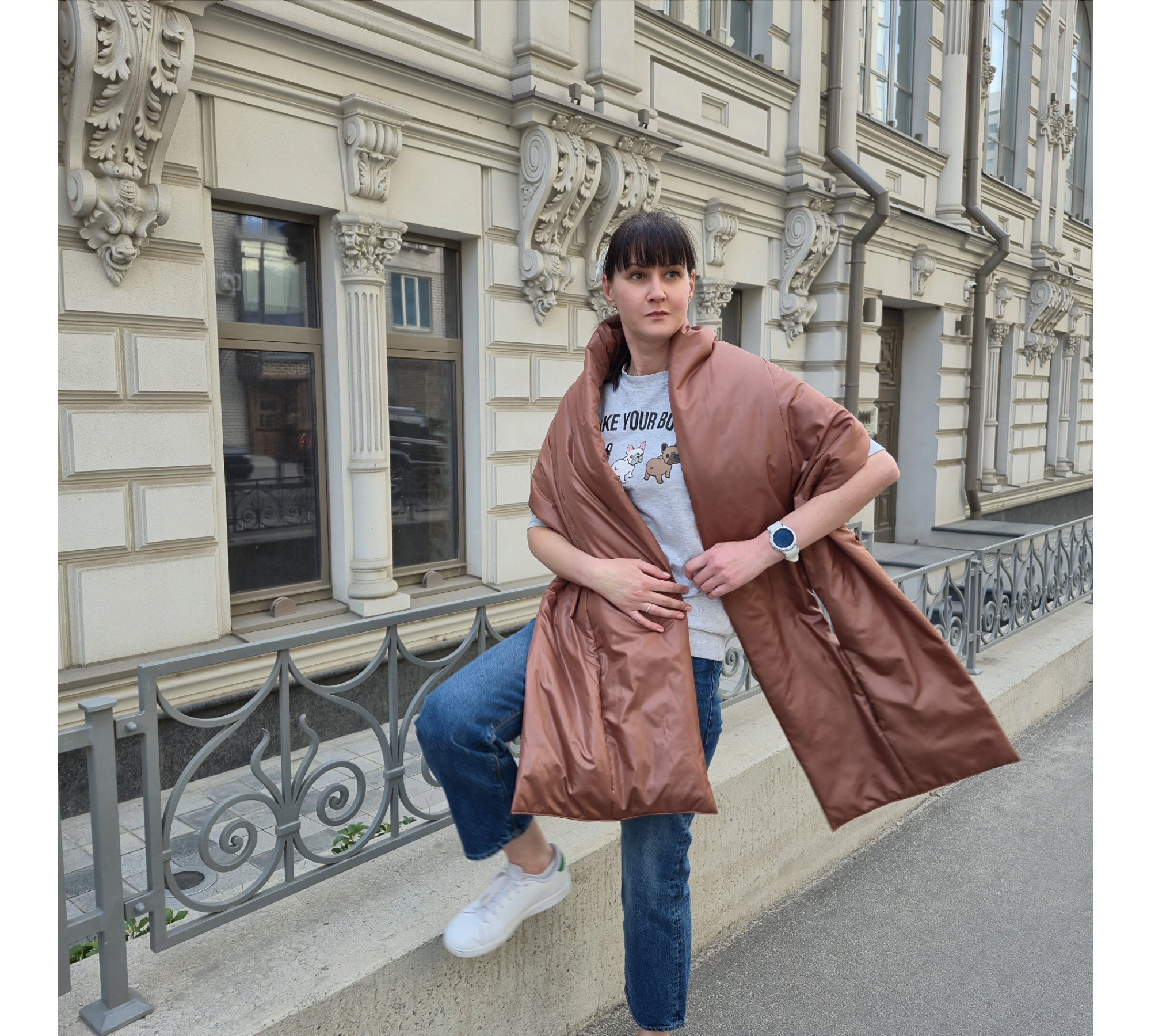 Puffer scarf with 2 pockets. Warm blanket-shawl