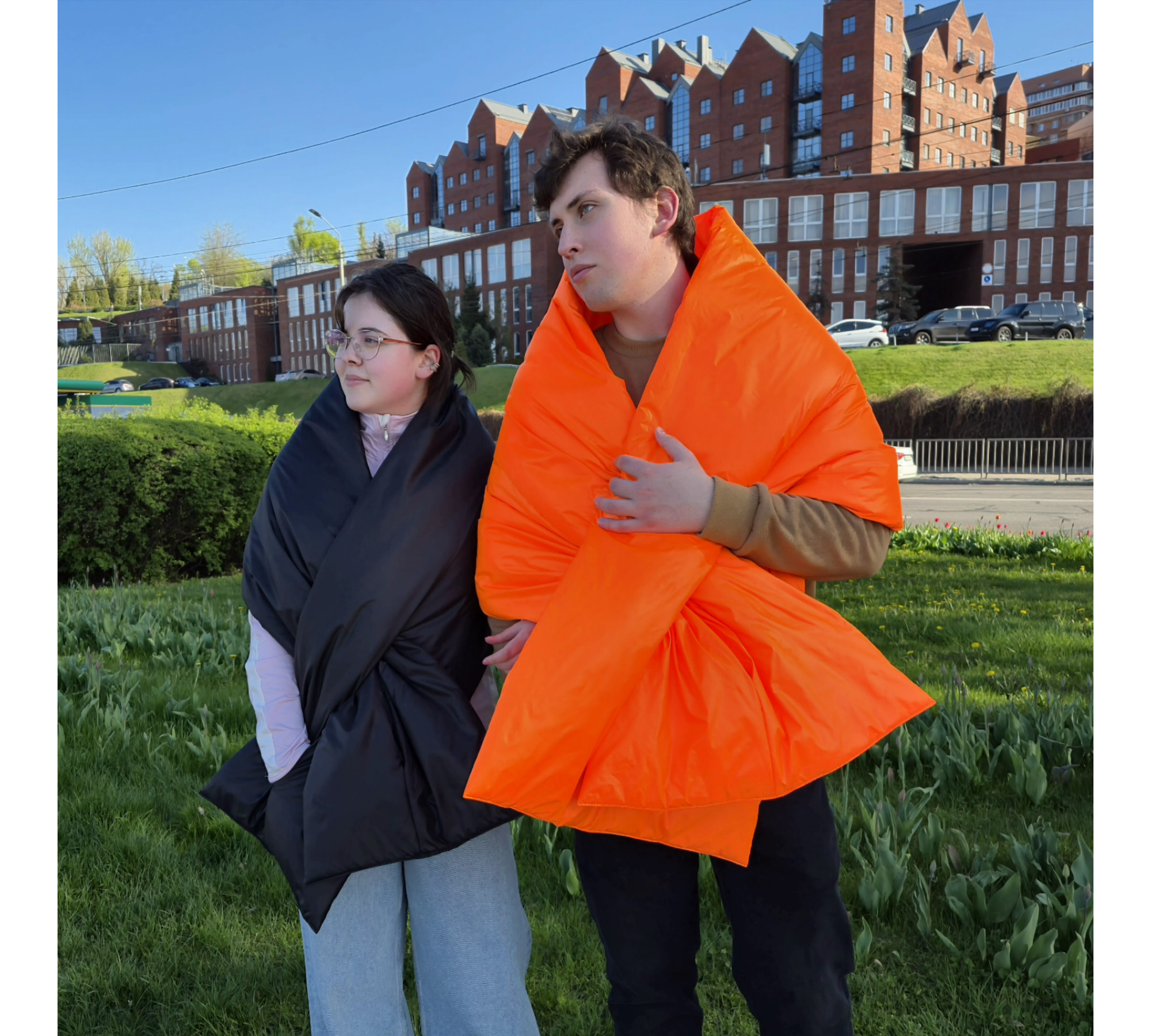 Puffer scarf with 2 pockets. Warm blanket-shawl. 