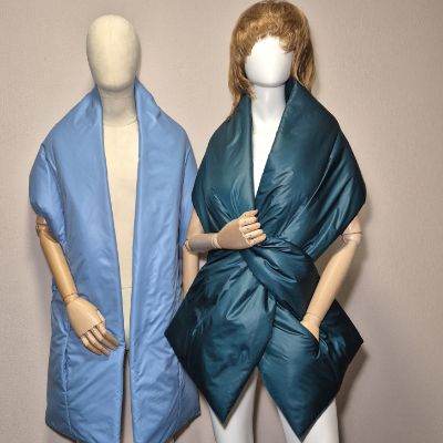 Winter Puffer scarf. Cape-wrap around the shoulders.